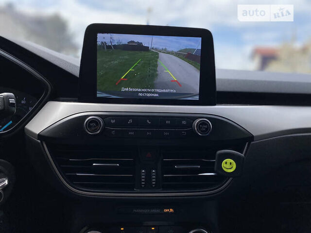 Чорний Форд Ескейп, об'ємом двигуна 1.5 л та пробігом 51 тис. км за 18600 $, фото 10 на Automoto.ua