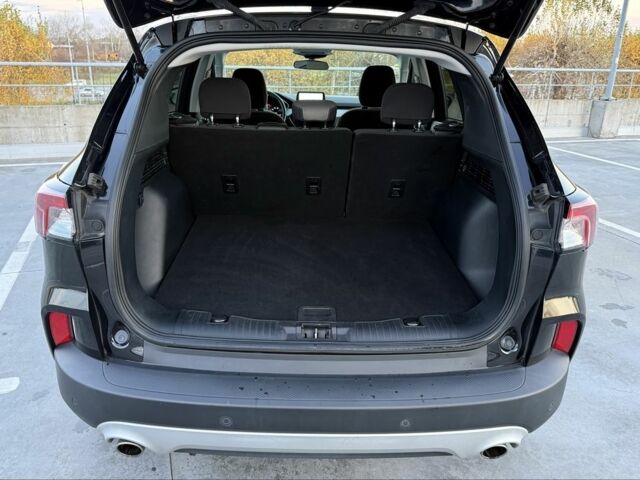 Черный Форд Эскейп, объемом двигателя 2.5 л и пробегом 117 тыс. км за 22650 $, фото 23 на Automoto.ua