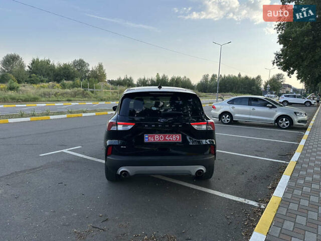Чорний Форд Ескейп, об'ємом двигуна 1.5 л та пробігом 52 тис. км за 18299 $, фото 6 на Automoto.ua