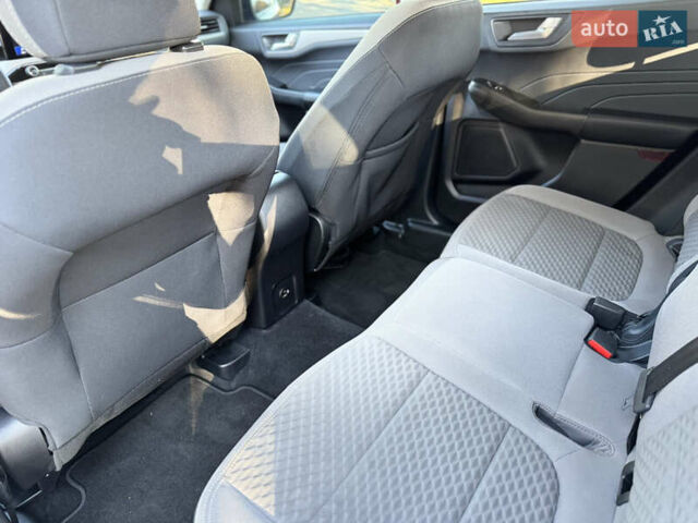 Черный Форд Эскейп, объемом двигателя 1.5 л и пробегом 68 тыс. км за 16500 $, фото 26 на Automoto.ua