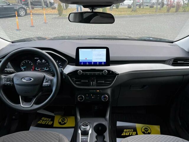 Чорний Форд Ескейп, об'ємом двигуна 1.5 л та пробігом 46 тис. км за 16300 $, фото 11 на Automoto.ua