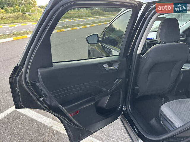Черный Форд Эскейп, объемом двигателя 1.5 л и пробегом 53 тыс. км за 16900 $, фото 21 на Automoto.ua