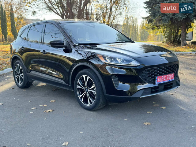 Черный Форд Эскейп, объемом двигателя 1.5 л и пробегом 68 тыс. км за 16500 $, фото 10 на Automoto.ua
