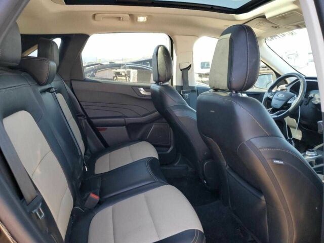 Черный Форд Эскейп, объемом двигателя 2.5 л и пробегом 145 тыс. км за 4900 $, фото 10 на Automoto.ua