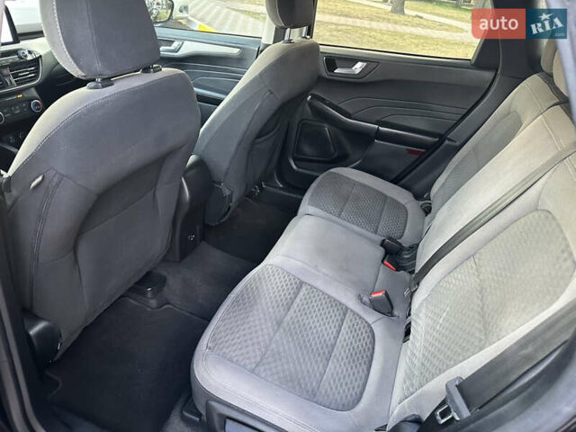 Черный Форд Эскейп, объемом двигателя 1.5 л и пробегом 53 тыс. км за 16900 $, фото 22 на Automoto.ua