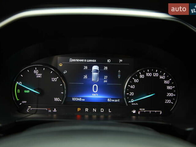 Черный Форд Эскейп, объемом двигателя 0 л и пробегом 101 тыс. км за 20000 $, фото 15 на Automoto.ua