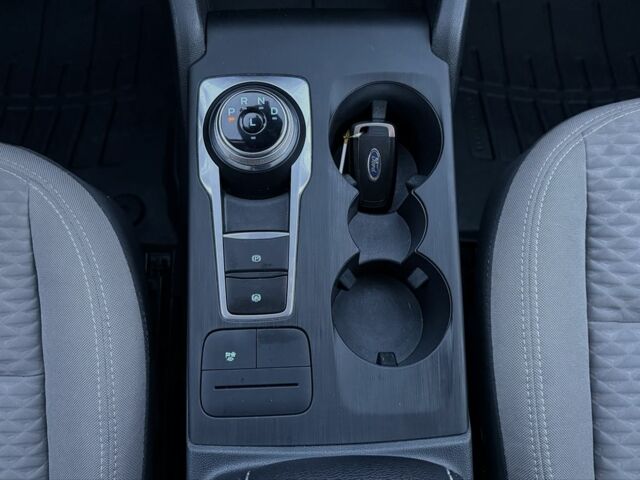 Черный Форд Эскейп, объемом двигателя 2.5 л и пробегом 117 тыс. км за 22650 $, фото 16 на Automoto.ua