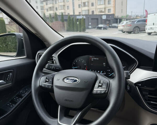 Черный Форд Эскейп, объемом двигателя 1.5 л и пробегом 89 тыс. км за 15199 $, фото 38 на Automoto.ua