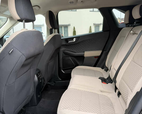 Черный Форд Эскейп, объемом двигателя 1.5 л и пробегом 89 тыс. км за 15199 $, фото 28 на Automoto.ua