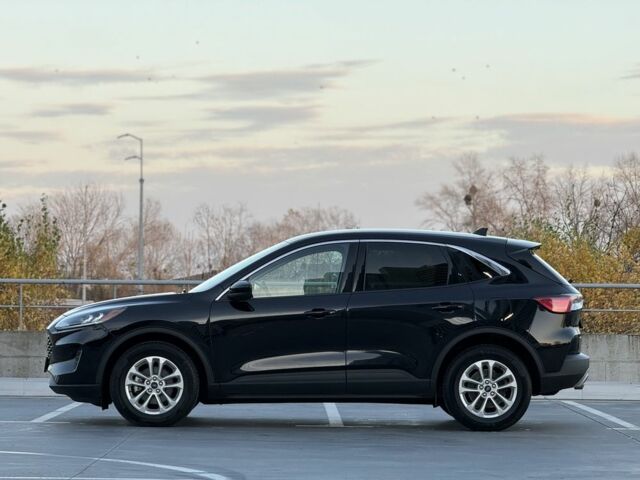 Черный Форд Эскейп, объемом двигателя 2.5 л и пробегом 117 тыс. км за 22650 $, фото 4 на Automoto.ua