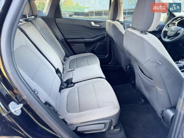 Черный Форд Эскейп, объемом двигателя 1.5 л и пробегом 68 тыс. км за 16500 $, фото 27 на Automoto.ua