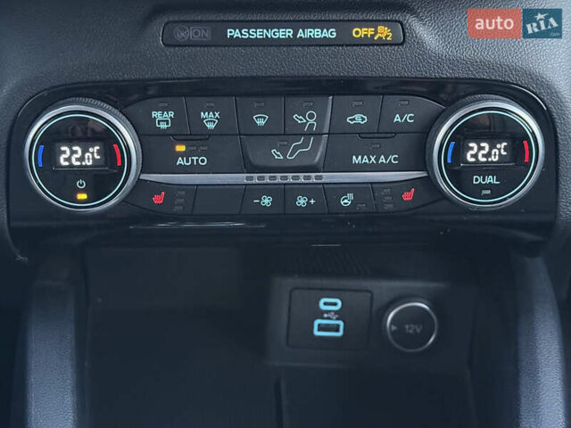 Чорний Форд Ескейп, об'ємом двигуна 2.49 л та пробігом 117 тис. км за 22650 $, фото 29 на Automoto.ua