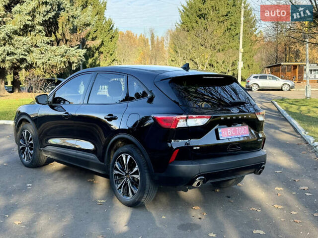 Черный Форд Эскейп, объемом двигателя 1.5 л и пробегом 68 тыс. км за 16500 $, фото 5 на Automoto.ua