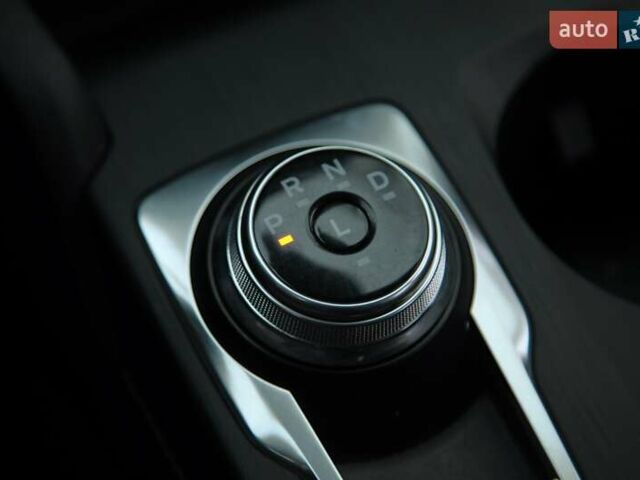 Черный Форд Эскейп, объемом двигателя 0 л и пробегом 101 тыс. км за 20000 $, фото 18 на Automoto.ua