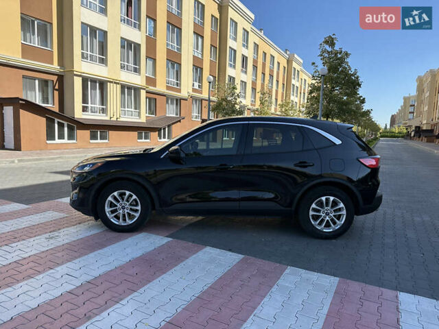 Черный Форд Эскейп, объемом двигателя 1.5 л и пробегом 53 тыс. км за 17299 $, фото 5 на Automoto.ua