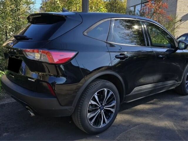 Черный Форд Эскейп, объемом двигателя 1.5 л и пробегом 56 тыс. км за 9600 $, фото 4 на Automoto.ua