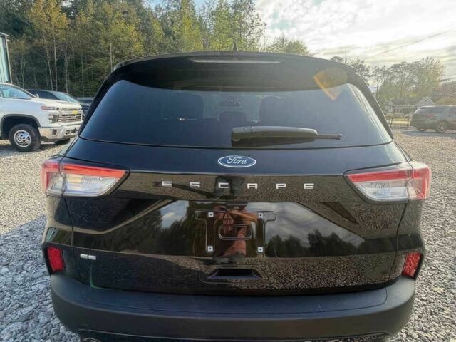 Черный Форд Эскейп, объемом двигателя 1.5 л и пробегом 30 тыс. км за 13100 $, фото 5 на Automoto.ua