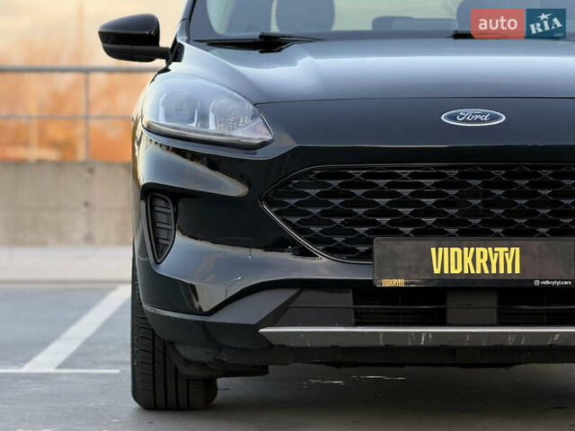 Чорний Форд Ескейп, об'ємом двигуна 2.49 л та пробігом 117 тис. км за 22650 $, фото 5 на Automoto.ua