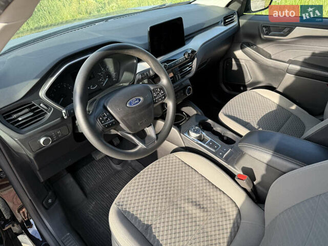 Черный Форд Эскейп, объемом двигателя 1.5 л и пробегом 42 тыс. км за 16500 $, фото 14 на Automoto.ua