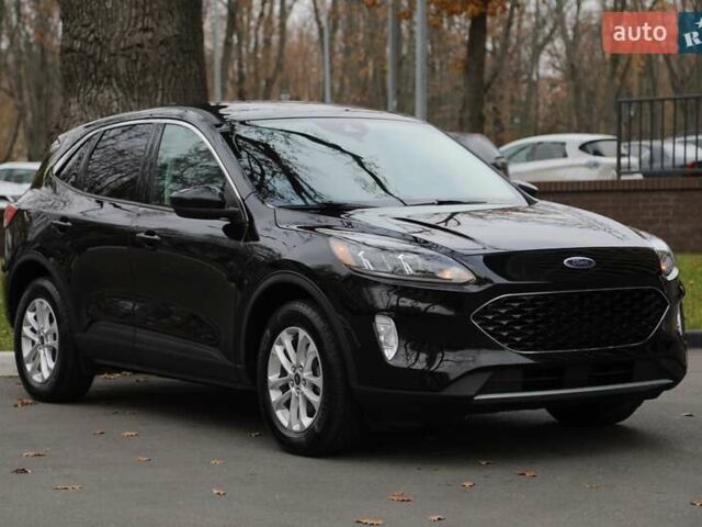 Черный Форд Эскейп, объемом двигателя 0 л и пробегом 101 тыс. км за 20000 $, фото 2 на Automoto.ua