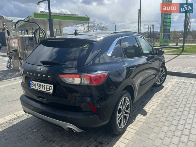 Чорний Форд Ескейп, об'ємом двигуна 1.5 л та пробігом 57 тис. км за 20400 $, фото 2 на Automoto.ua