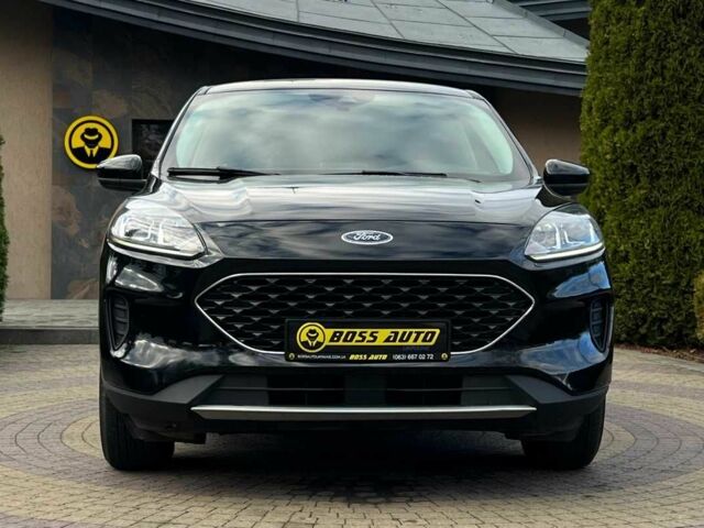 Чорний Форд Ескейп, об'ємом двигуна 1.5 л та пробігом 46 тис. км за 16300 $, фото 1 на Automoto.ua