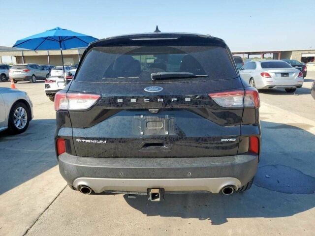 Черный Форд Эскейп, объемом двигателя 2 л и пробегом 43 тыс. км за 5100 $, фото 5 на Automoto.ua