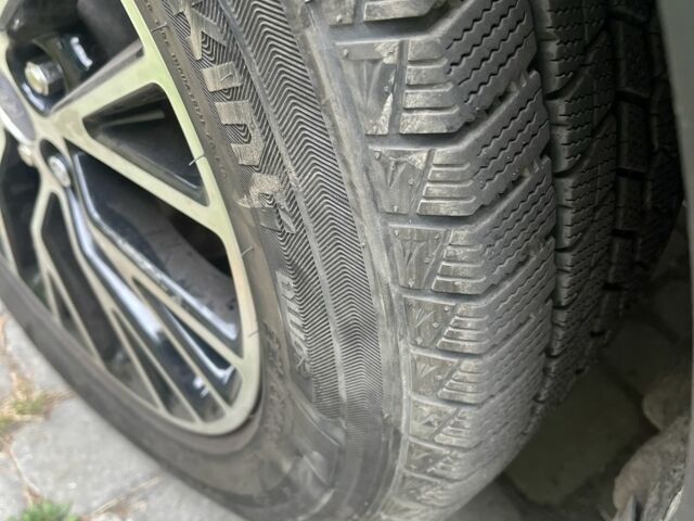 Черный Форд Эскейп, объемом двигателя 0 л и пробегом 60 тыс. км за 23300 $, фото 7 на Automoto.ua