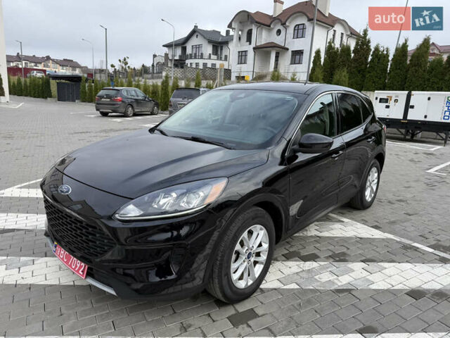 Черный Форд Эскейп, объемом двигателя 1.5 л и пробегом 89 тыс. км за 15199 $, фото 2 на Automoto.ua