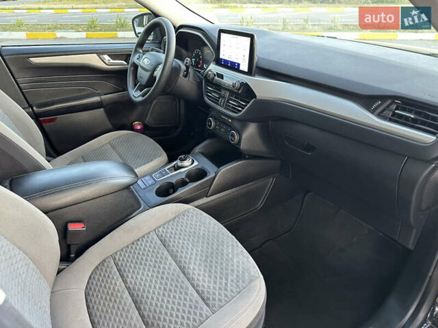 Черный Форд Эскейп, объемом двигателя 1.5 л и пробегом 53 тыс. км за 16900 $, фото 30 на Automoto.ua