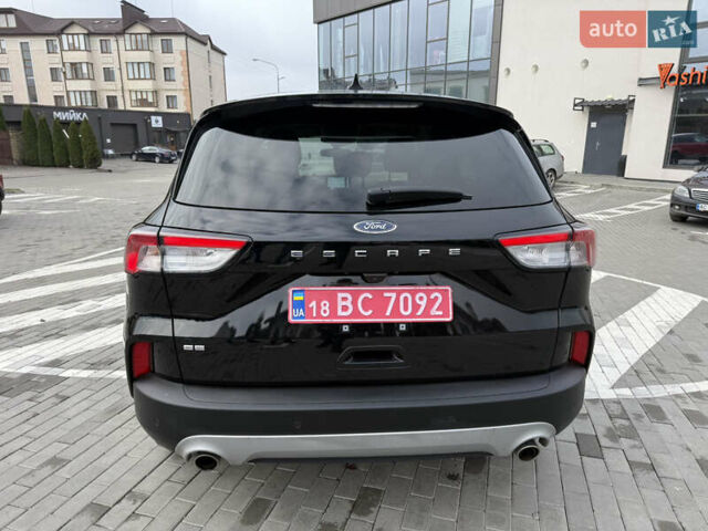 Черный Форд Эскейп, объемом двигателя 1.5 л и пробегом 89 тыс. км за 15199 $, фото 12 на Automoto.ua