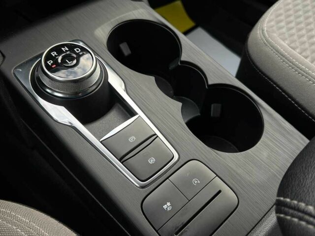 Чорний Форд Ескейп, об'ємом двигуна 1.5 л та пробігом 46 тис. км за 16300 $, фото 15 на Automoto.ua