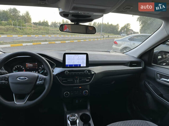 Черный Форд Эскейп, объемом двигателя 1.5 л и пробегом 53 тыс. км за 16900 $, фото 24 на Automoto.ua