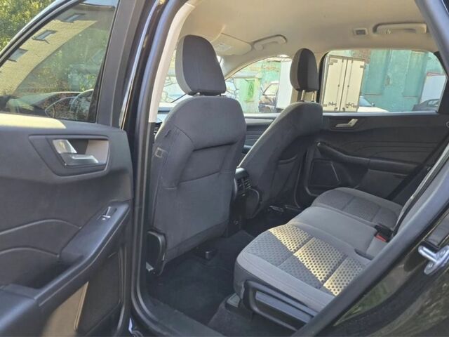 Черный Форд Эскейп, объемом двигателя 1.5 л и пробегом 56 тыс. км за 9600 $, фото 9 на Automoto.ua