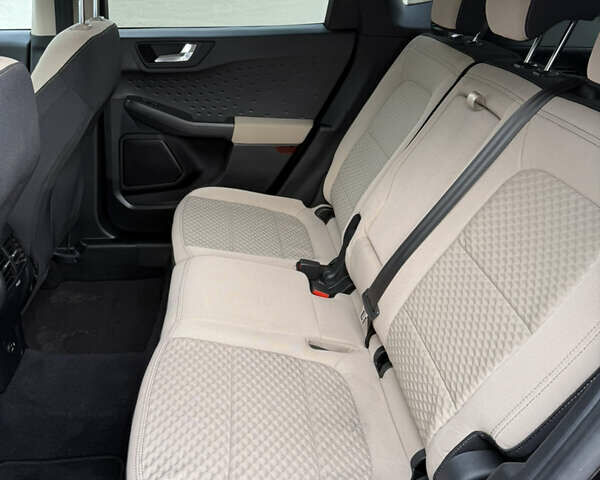 Черный Форд Эскейп, объемом двигателя 1.5 л и пробегом 89 тыс. км за 15199 $, фото 29 на Automoto.ua