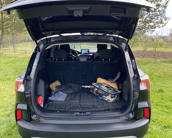 Чорний Форд Ескейп, об'ємом двигуна 1.5 л та пробігом 51 тис. км за 18600 $, фото 13 на Automoto.ua