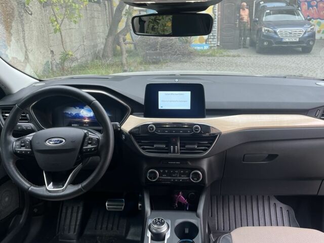 Черный Форд Эскейп, объемом двигателя 0 л и пробегом 60 тыс. км за 23300 $, фото 3 на Automoto.ua