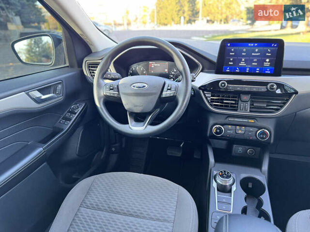 Черный Форд Эскейп, объемом двигателя 1.5 л и пробегом 68 тыс. км за 16500 $, фото 29 на Automoto.ua