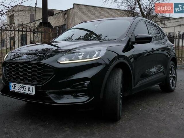 Черный Форд Эскейп, объемом двигателя 2 л и пробегом 60 тыс. км за 22999 $, фото 14 на Automoto.ua