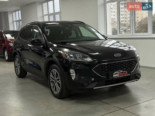 Чорний Форд Ескейп, об'ємом двигуна 1.5 л та пробігом 177 тис. км за 17000 $, фото 1 на Automoto.ua