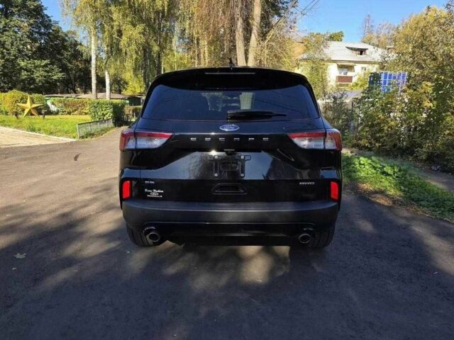 Черный Форд Эскейп, объемом двигателя 1.5 л и пробегом 58 тыс. км за 13000 $, фото 3 на Automoto.ua