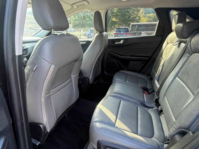 Черный Форд Эскейп, объемом двигателя 1.5 л и пробегом 30 тыс. км за 13100 $, фото 10 на Automoto.ua