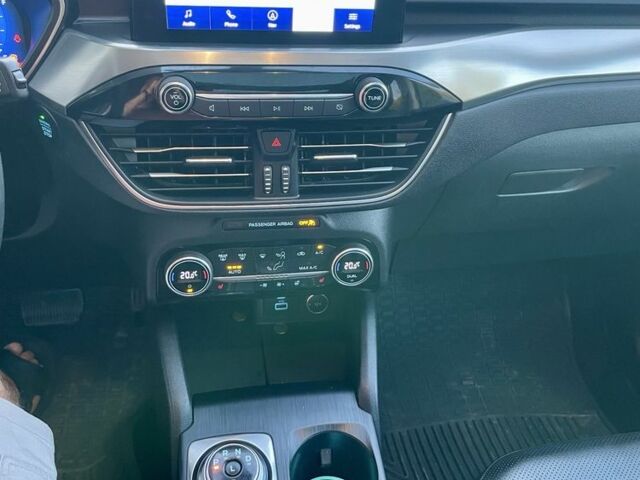 Черный Форд Эскейп, объемом двигателя 2.5 л и пробегом 80 тыс. км за 23800 $, фото 7 на Automoto.ua