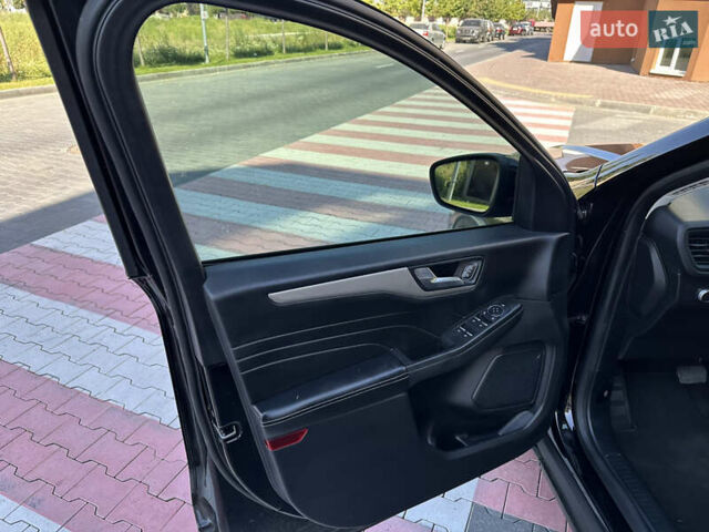 Черный Форд Эскейп, объемом двигателя 1.5 л и пробегом 53 тыс. км за 17299 $, фото 17 на Automoto.ua