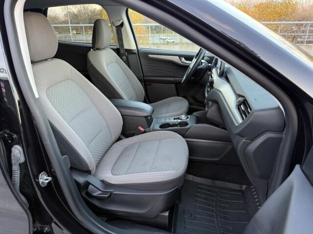 Черный Форд Эскейп, объемом двигателя 2.5 л и пробегом 117 тыс. км за 22650 $, фото 21 на Automoto.ua