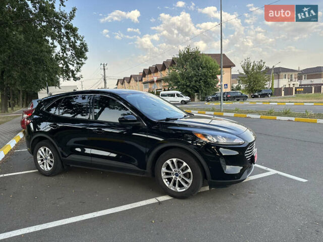 Черный Форд Эскейп, объемом двигателя 1.5 л и пробегом 53 тыс. км за 16900 $, фото 14 на Automoto.ua