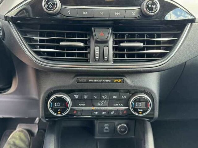 Чорний Форд Ескейп, об'ємом двигуна 2 л та пробігом 119 тис. км за 13900 $, фото 12 на Automoto.ua