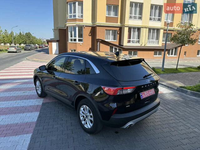 Черный Форд Эскейп, объемом двигателя 1.5 л и пробегом 53 тыс. км за 17299 $, фото 2 на Automoto.ua