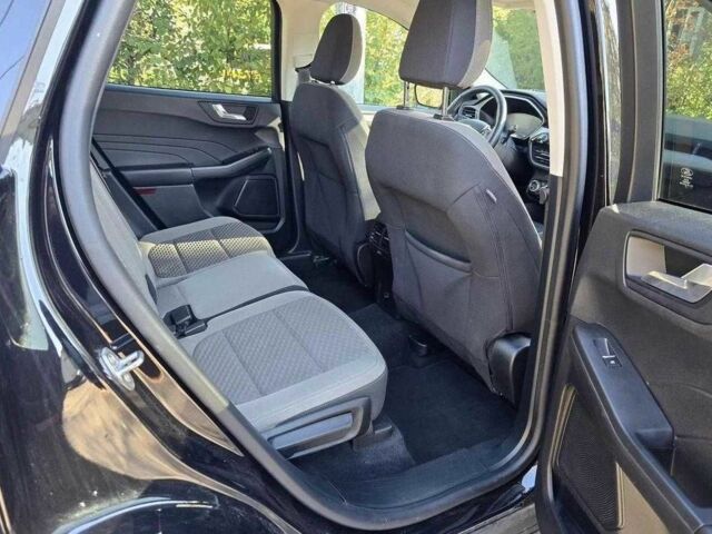 Черный Форд Эскейп, объемом двигателя 1.5 л и пробегом 58 тыс. км за 13000 $, фото 9 на Automoto.ua