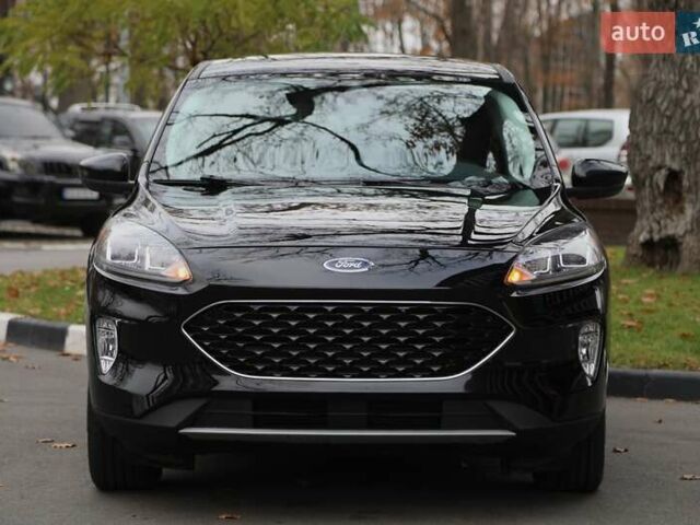 Черный Форд Эскейп, объемом двигателя 0 л и пробегом 101 тыс. км за 20000 $, фото 1 на Automoto.ua